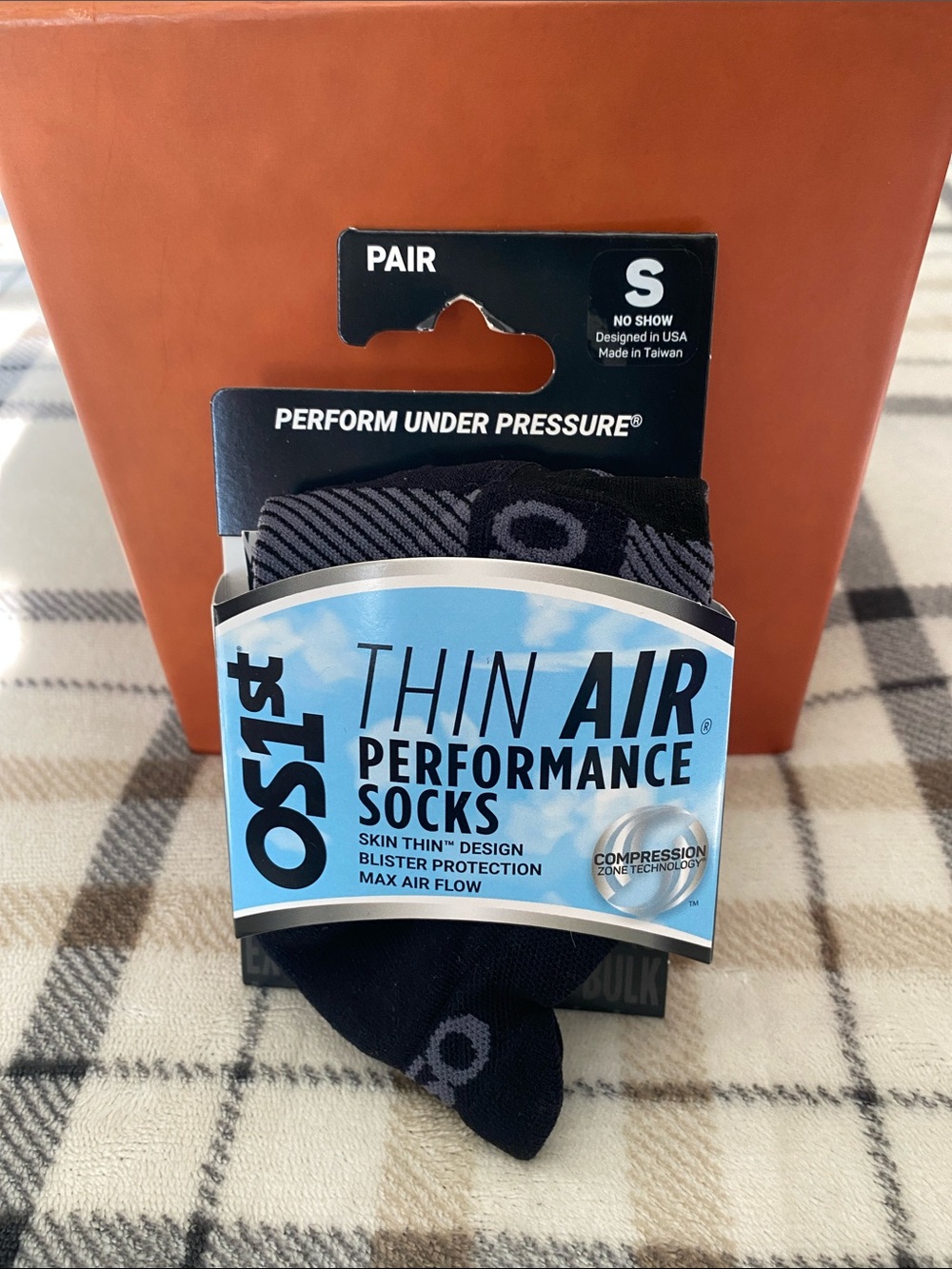 Thin Air Performance No-Show Socks - Black